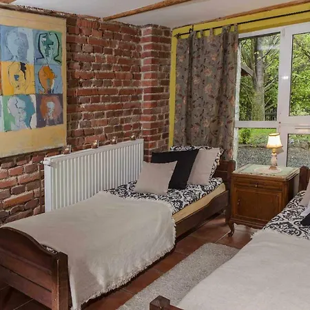 Na Borowinowej Κατάλυμα σε φάρμα *