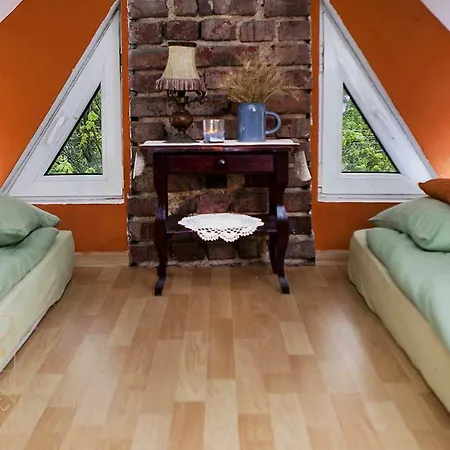 Κατάλυμα σε φάρμα Na Borowinowej Wolimierz