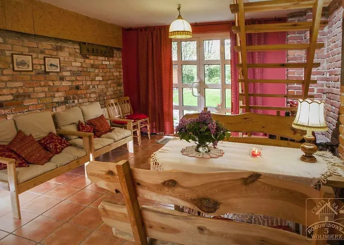 ファームステイ Na Borowinowej Wolimierz